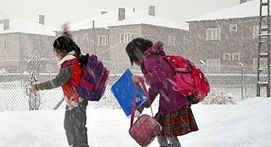 Erzincan'da eğitime kar tatili