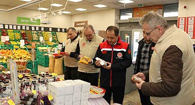 Erzincan'da gıda satış noktaları ve ramazan kolileri denetlendi