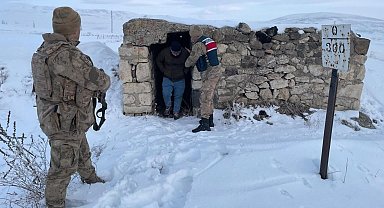 Erzurum'da 51 düzensiz göçmen yakalandı