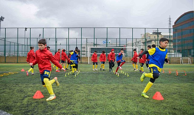 Esenyurt Belediyesi'nden amatör spora tam destek
