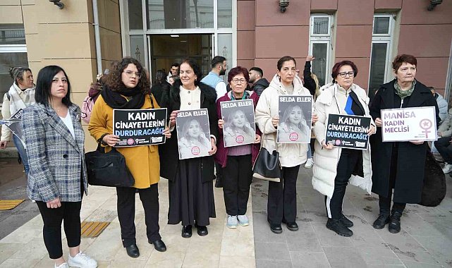 Eşini öldürdükten sonra telefonu alarak evden çıkmış