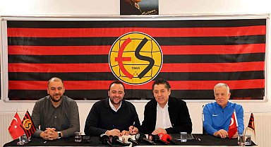 Eskişehirspor'un yeni teknik direktörü Ümit Metin Yıldız oldu