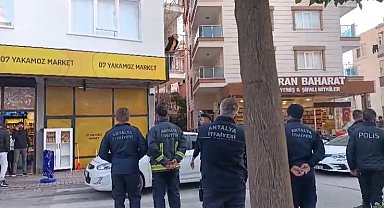Evindeki camları kırdı, kendisine zarar vermek isterken balkonda yakalandı