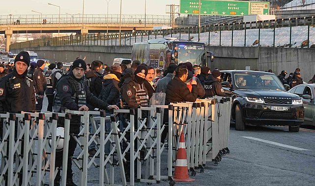 Fenerbahçe, derbi için stada geldi