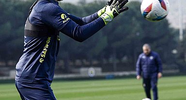 Fenerbahçe'de, Erzurumspor FK maçı hazırlıkları başladı