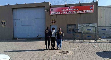 Gaziantep'te dolandırıcılık ve yağma suçlarından aranan 2 şüpheli yakalandı