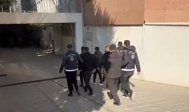 Gaziantep'te göçmen kaçakçılığı operasyonu: 5 gözaltı
