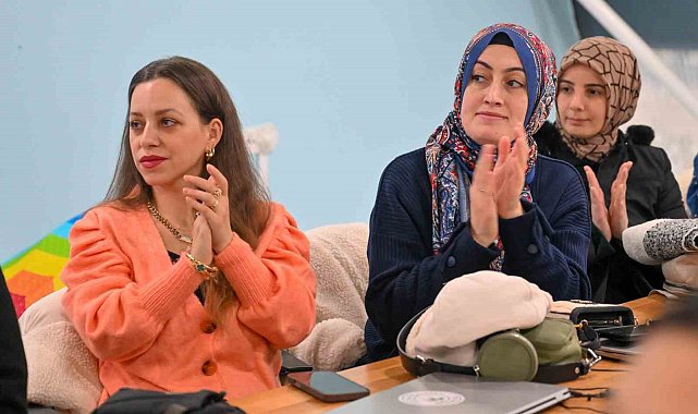 Gaziosmanpaşa'da "Annelere Teknoloji Eğitimi" sertifikası verildi