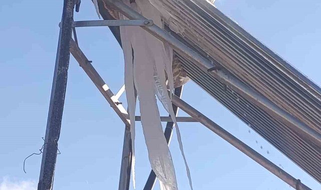 Gazipaşa'da soğuk hava güneş enerji panellerini patlattı
