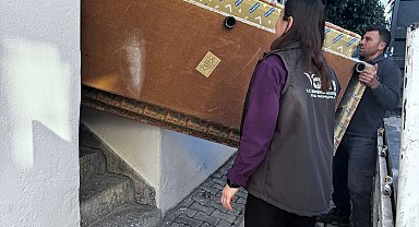 Germencik'te ikinci el eşyalar, ihtiyaç sahiplerine ulaştırılıyor