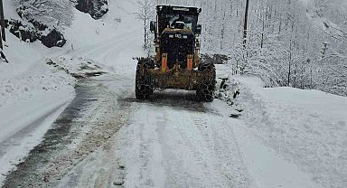 Giresun'da 432 köy yolu ulaşıma kapandı