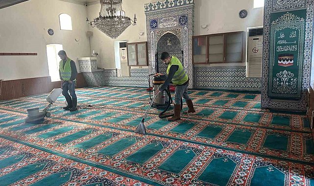 Gömeç'te Ramazan ayı öncesinde camilerde temizlik seferberliği