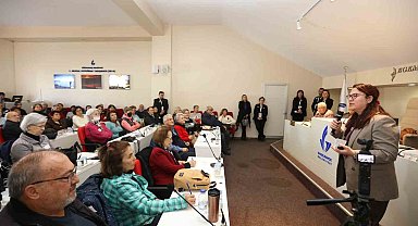 Güzelbahçe 3. Yaş Üniversitesi eğitimleri başladı