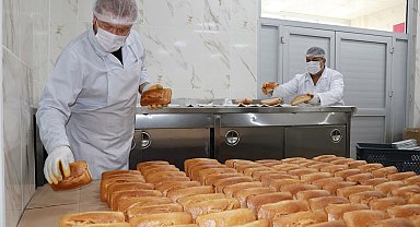 Her gün 472 kişiye glütensiz ekmek ulaştırılıyor