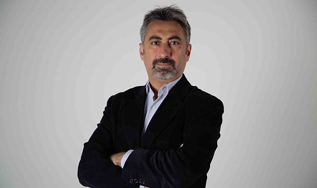 İAÜ STEM merkezinden profesyonel gelişim öyküsü