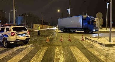 Iğdır-Doğubayazıt Karayolu ulaşıma kapandı