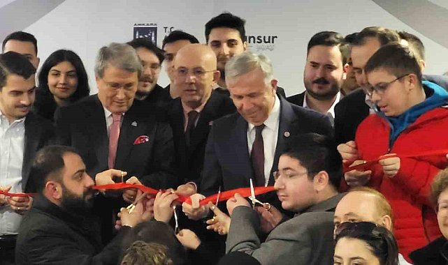 İmamoğlu hakkındaki 'sahte diploma' soruşturmasına Mansur Yavaş'tan açıklama
