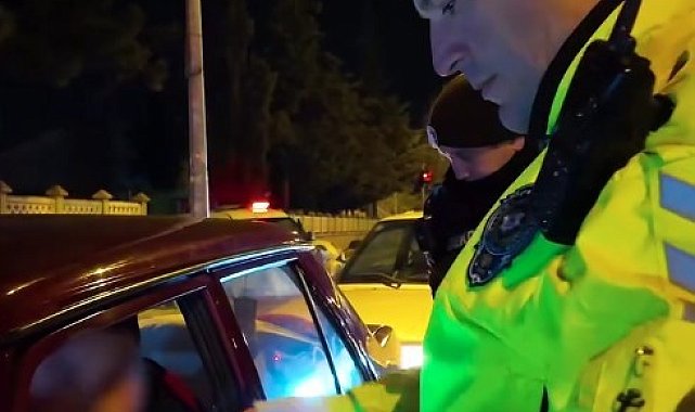 Isparta'da 1 saatte toplam 16 sürücüye idari para cezası uygulandı