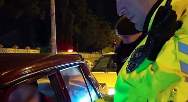 Isparta'da 1 saatte toplam 16 sürücüye idari para cezası uygulandı