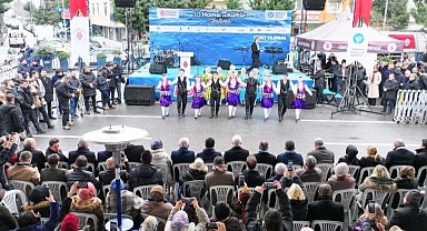 İstanbul Ümraniye'de 3 ton hamsi dağıtıldı