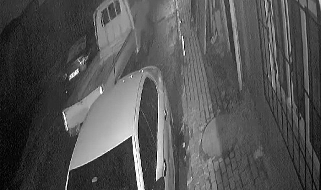 İstanbul'da kamyonet hırsız şüphelisi yakalandı