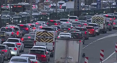 İstanbul'da trafik yoğunluğu yüzde 83'e çıktı