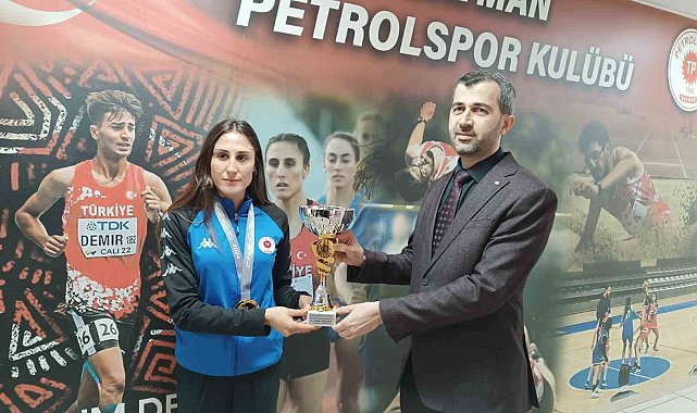 İtalya'da şampiyon olan Batmanlı atlet Ruken: "4 ay boyunca disiplinli bir şekilde çalışarak bu başarıya ulaştım"