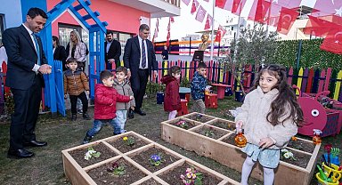 İzmir Büyükşehir miniklere 'yuva' oldu