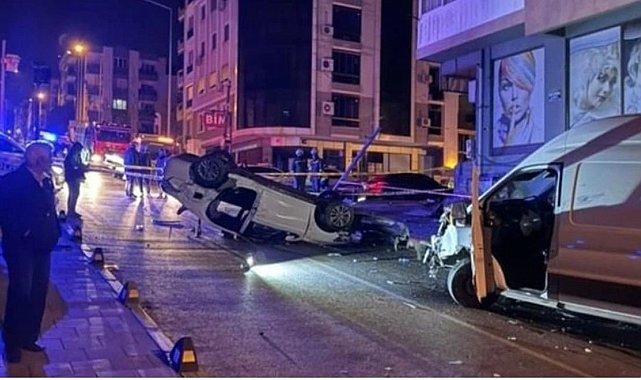 İzmir'de feci kaza: 2 ölü, 2 tutuklama