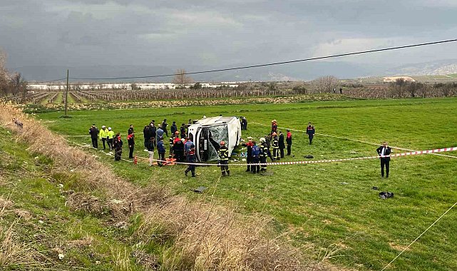 İzmir'den halter şampiyonası için yola çıkan kız öğrencilerden acı haber