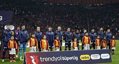 Jose Mourinho'dan derbide 2 değişiklik