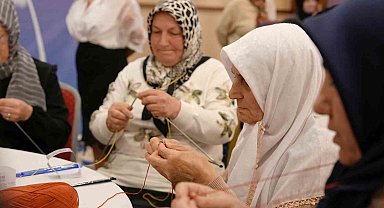 Kadınlar örgüleri ile yarıştı