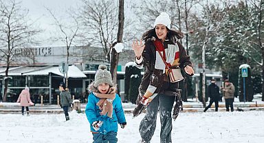 Karla buluşan Sakarya'dan kartpostallık manzaralar