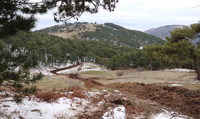 Karlı hava, buzla kaplanmış arazi MASKİ'ye engel değil