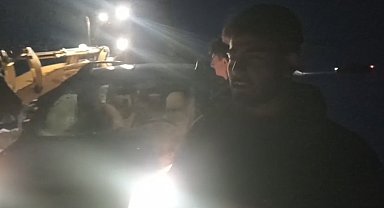 Kars'ta araçlarında mahsur kalan vatandaşlar kurtarıldı