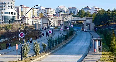 Kastamonu Üniversitesi'nde 7 program daha "Türkiye Yeterlilikler Çerçevesi" logosu aldı