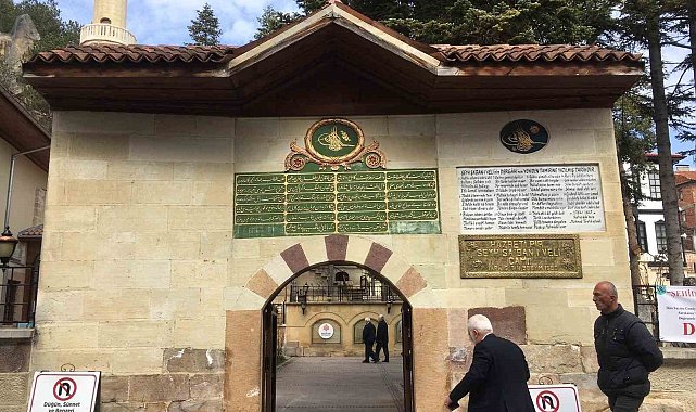 Kastamonu'da 3 camide teravih namazı hatimle kılınacak