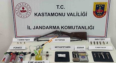Kastamonu'da uyuşturucuyla yakalanan 2 kişi tutuklandı