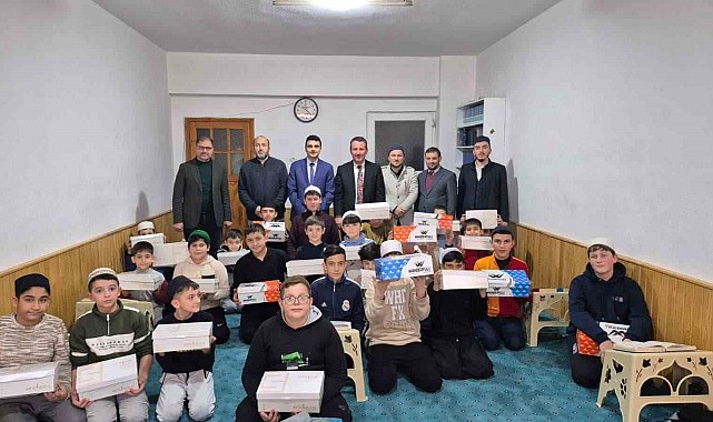 Kaymakam ve Müftüden Kur'an kursuna ziyaret