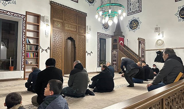 Kayseri'de ilk teravih namazı kılındı