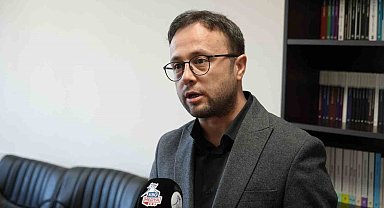 KBÜ'lü akademisyen Türkiye birincisi oldu