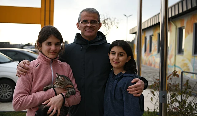 Kedi ve köpekleri onlara can dostları oldu
