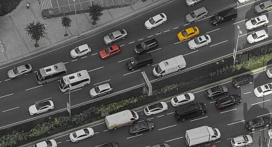 Kent içi trafik alarm veriyor! Yoğunluğu hafifletmek mümkün mü?