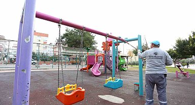 Kepez'de parklara rötuş: 64 park yenilendi