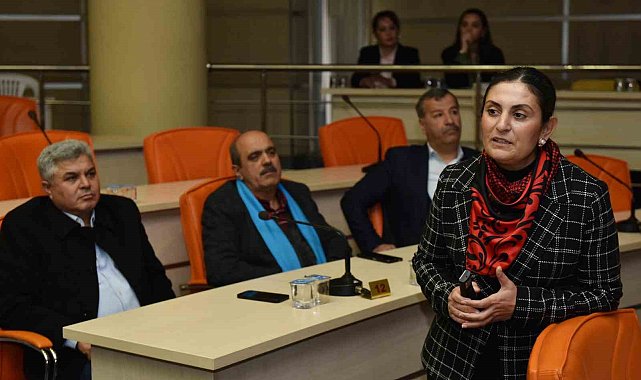 Kepez'in muhtarlarına afet eğitimi verildi