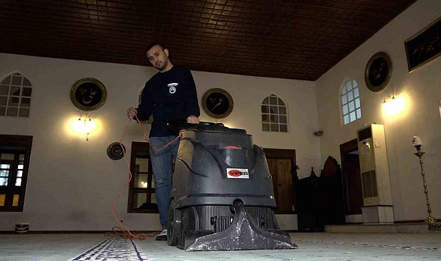 Kestel Belediyesi'nden camilerde Ramazan temizliği