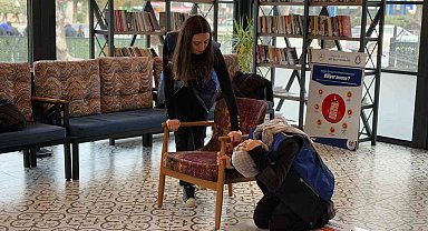 Kitap Kafe'de afet eğitimi verildi