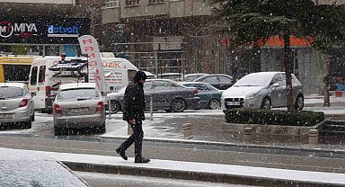 Konya'da kar yağışı başladı