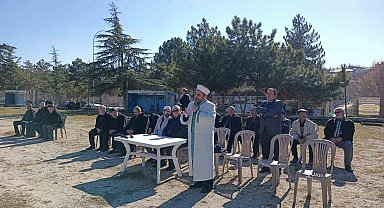 Konya'da yağmur duası yapıldı