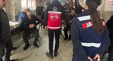 Köylülere bağımlılıkla mücadele bilgilendirmesi